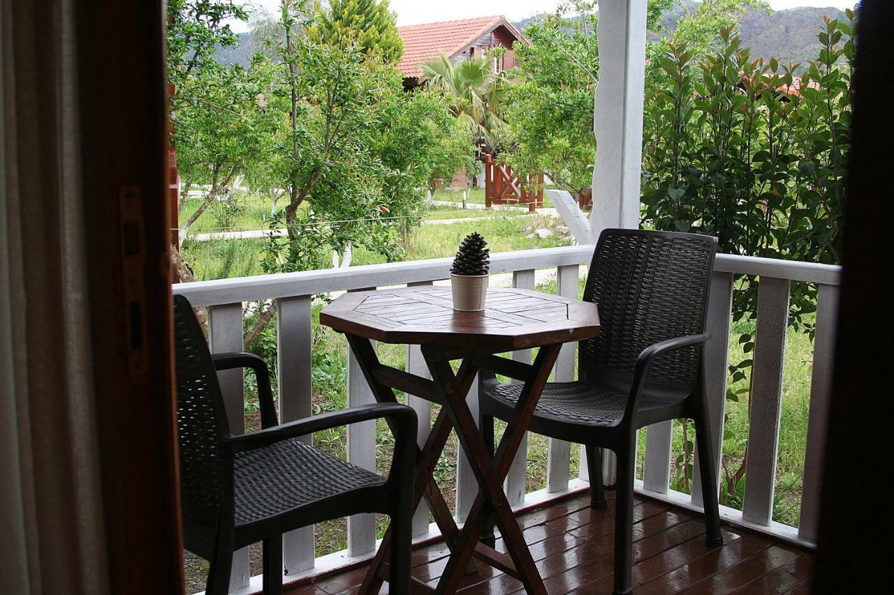 La Boutique Hemerans Cirali Hotell Exteriör bild