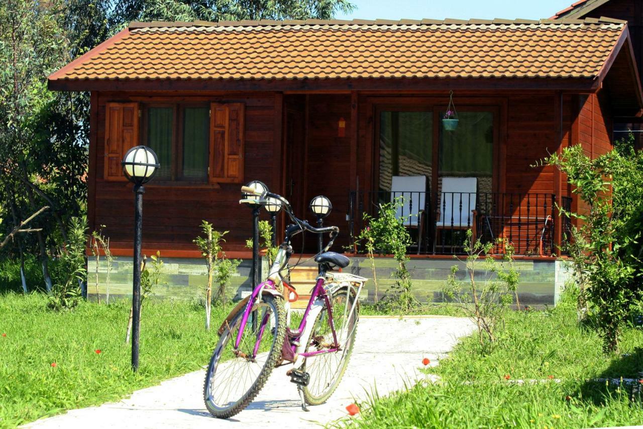 La Boutique Hemerans Cirali Hotell Exteriör bild