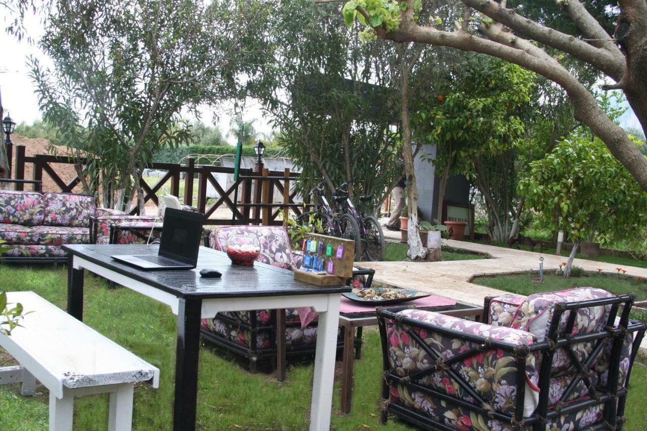 La Boutique Hemerans Cirali Hotell Exteriör bild
